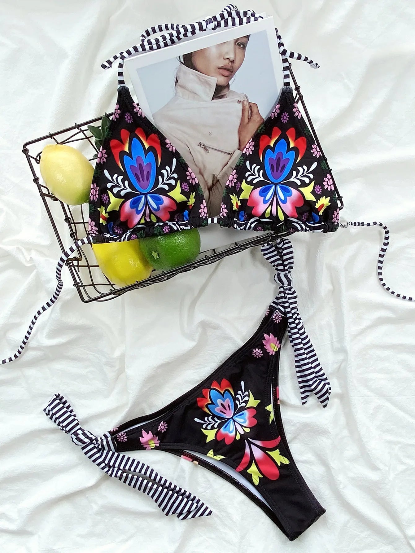 Women's 2-Piece Print Lace-Up Bikini Set